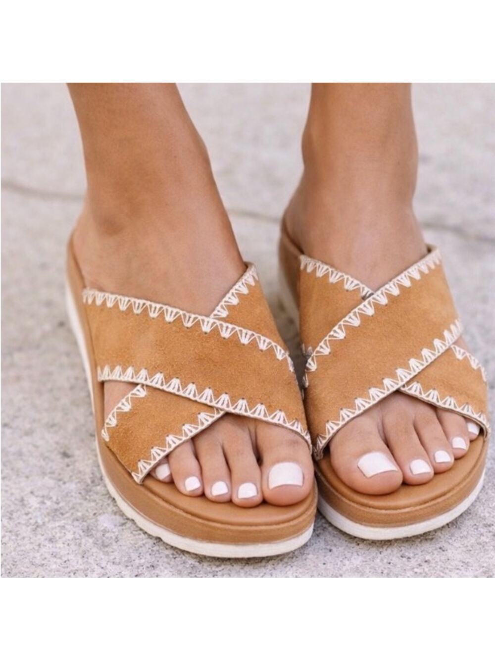Urban Sport Beck Crisscross Stitched Faux Suede Platform Slide Sandals Tan 7.5M